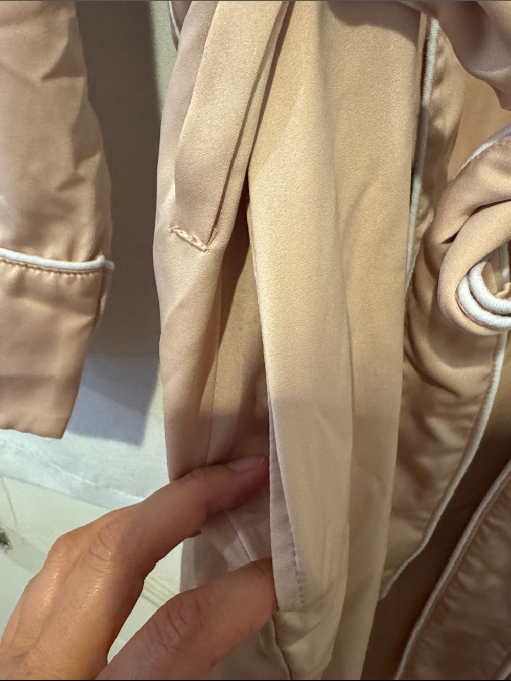 Pottery Barn Blush Pink Satin Robe - Picture 5 of 6